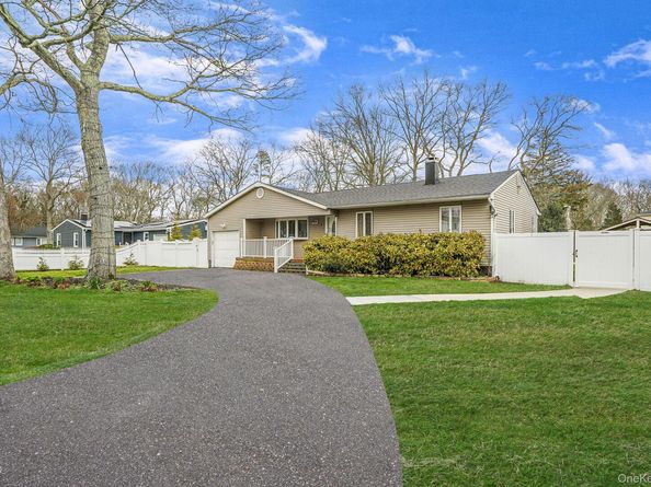 47 Mayfield Drive, Mastic Beach NY 11951
