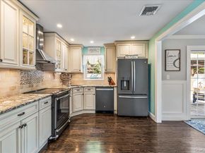 37 Priscilla Avenue, Holtsville NY 11742