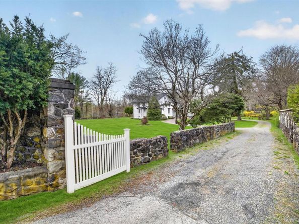 139 Watch Hill Road, Cortlandt Manor NY 10567