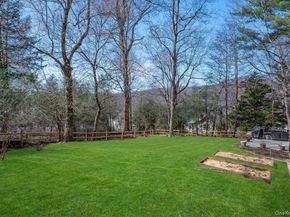 14 Crossways, Chappaqua NY 10514