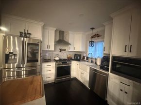 1580 N Jerusalem Road, Merrick NY 11566