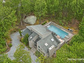 76 Island View Drive W, Sag Harbor NY 11963