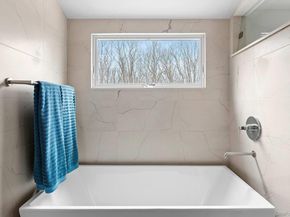 76 Island View Drive W, Sag Harbor NY 11963