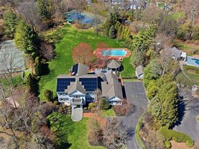 5 Toboggan Hill Path, Cold Spring Harbor NY 11724