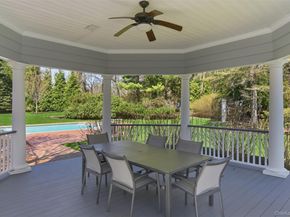 5 Toboggan Hill Path, Cold Spring Harbor NY 11724