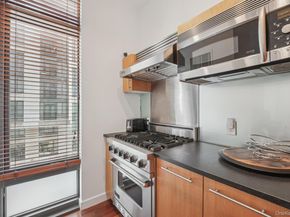 25 City Place 4B, White Plains NY 10601