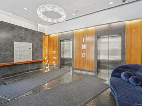 25 City Place 4B, White Plains NY 10601