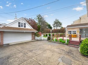 66 Aberdeen Road, New Hyde Park NY 11040