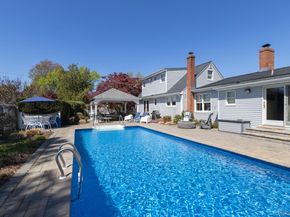 268 7th Avenue, Saint James NY 11780