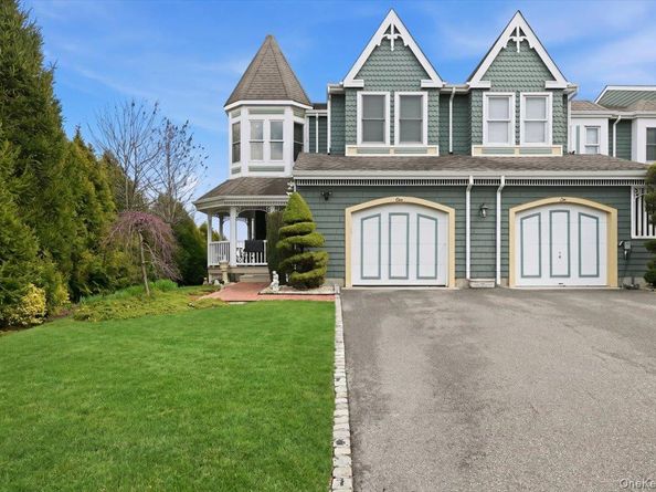 1 Victoria Drive, Amityville NY 11701