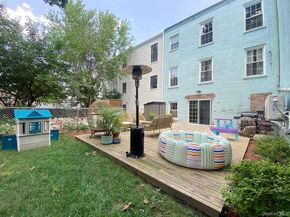 4112 20th Avenue, Astoria NY 11105