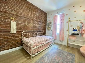 4112 20th Avenue, Astoria NY 11105
