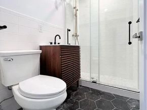 4112 20th Avenue, Astoria NY 11105