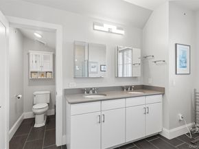332 Marina Pointe Drive 332, East Rockaway NY 11518