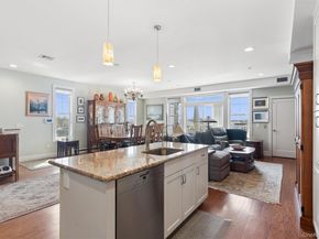 332 Marina Pointe Drive 332, East Rockaway NY 11518