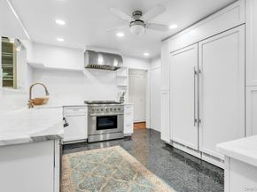 11 Soundview Road, Glen Cove NY 11542
