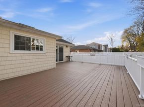 51 Ivy Drive, Jericho NY 11753