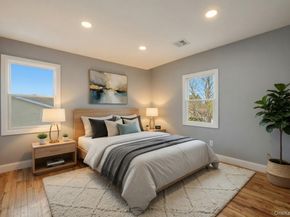 10 Curlin Lane, Saint James NY 11780
