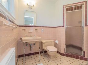 8 Chelsea Drive, Port Washington NY 11050