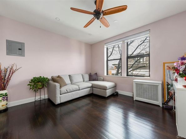 13605 Sanford Avenue 4Q, Flushing NY 11355