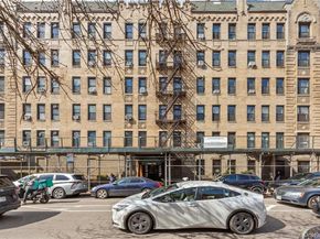 13605 Sanford Avenue 4Q, Flushing NY 11355