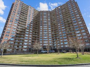 5900 Arlington Avenue 3S, Bronx NY 10471