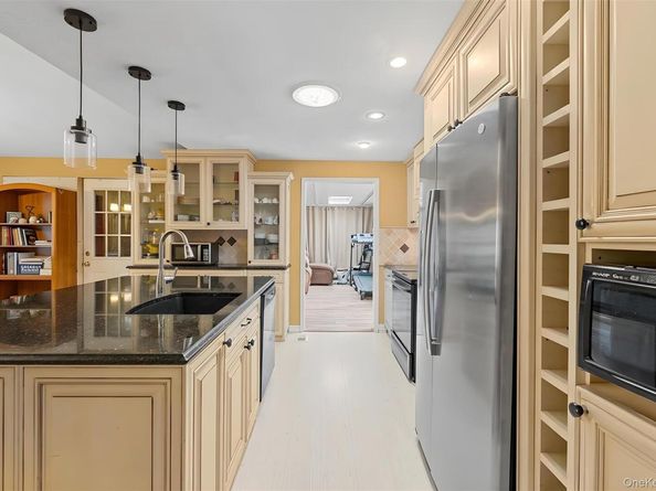 147 Horseblock Road, Centereach NY 11720