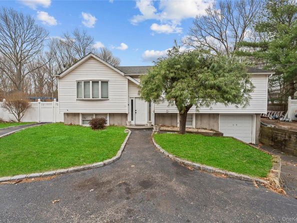 147 Horseblock Road, Centereach NY 11720