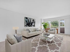 1853 Central Park Ave 7M, Yonkers NY 10710