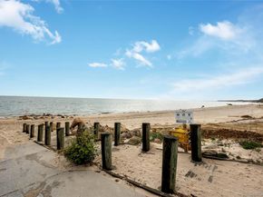 3010 Hulse Landing C19, Wading River NY 11792