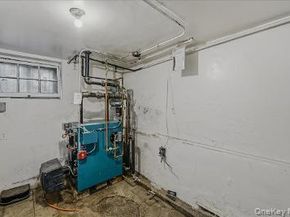 4527 Hill Avenue, Bronx NY 10466