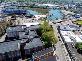 16 Main Street 3V, East Rockaway NY 11518