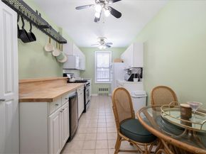 16 Main Street 3V, East Rockaway NY 11518
