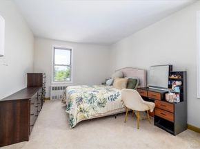 16 Main Street 3V, East Rockaway NY 11518