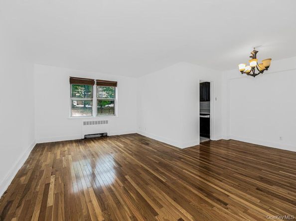144 Ravine Avenue 2C, Yonkers NY 10701