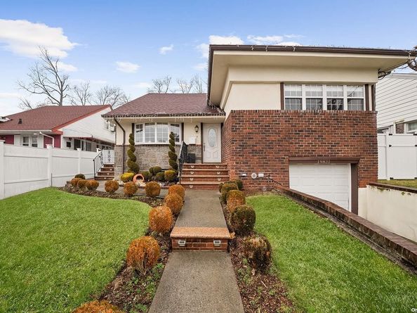 198-31 Pompeii Avenue, Jamaica NY 11423