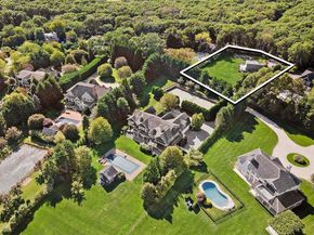 700 Edge Of Woods Road, Water Mill NY 11976