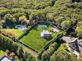 700 Edge Of Woods Road, Water Mill NY 11976
