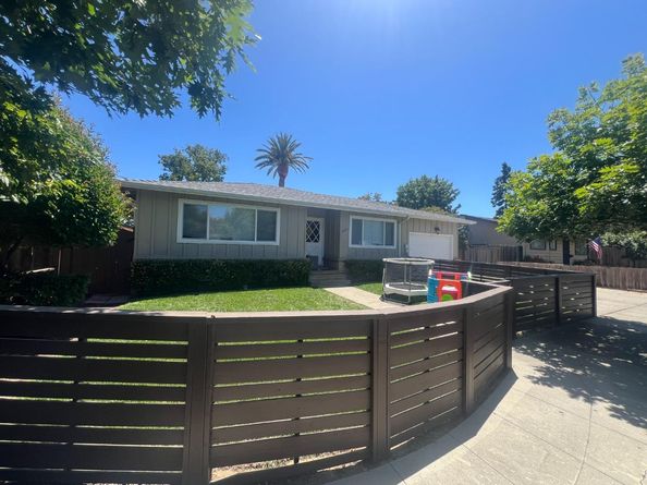 1036 Dodge Drive, Redwood City CA 94063