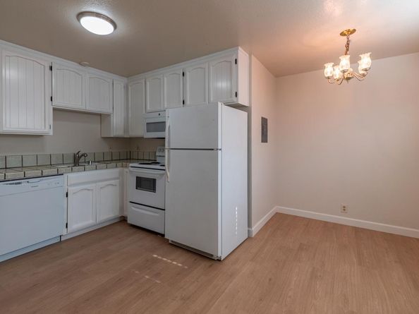 407 Raymond Avenue, San Jose CA 95128