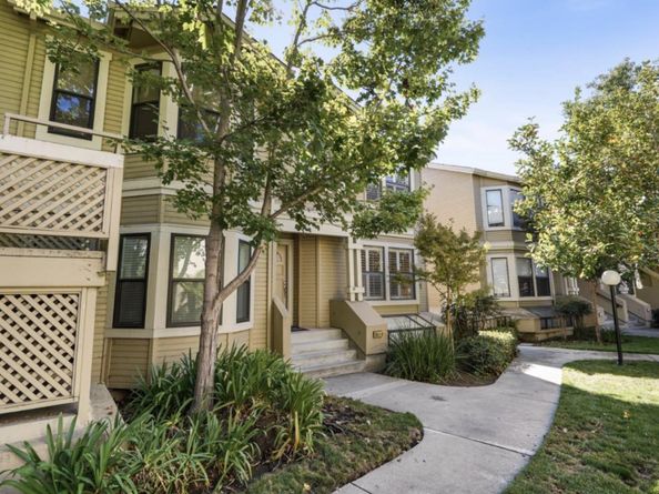 951 La Mesa Terrace A, Sunnyvale CA 94086