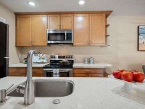 209 Boardwalk Avenue H, San Bruno CA 94066