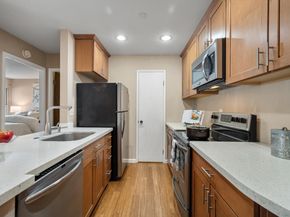 209 Boardwalk Avenue H, San Bruno CA 94066