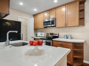 209 Boardwalk Avenue H, San Bruno CA 94066