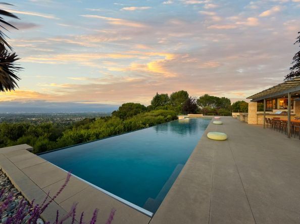 22525 Rolling Hills Road, Saratoga CA 95070