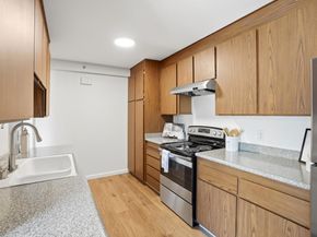 345 Philip Drive 80, Daly City CA 94015