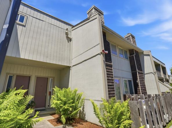 345 Philip Drive 80, Daly City CA 94015