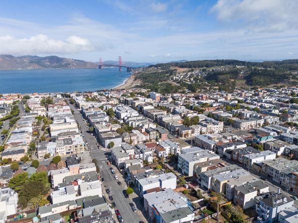 6423 California Street, San Francisco CA 94121