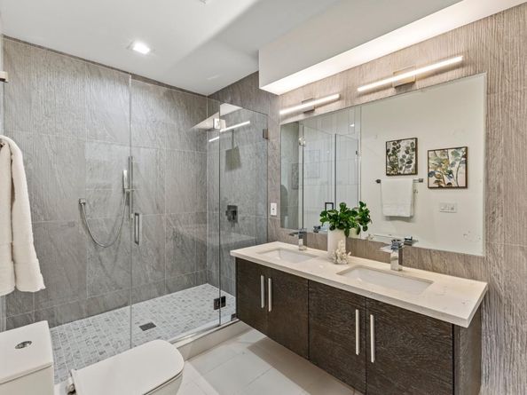 6423 California Street, San Francisco CA 94121