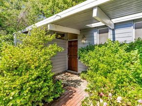 26 Roosevelt Circle, Palo Alto CA 94306